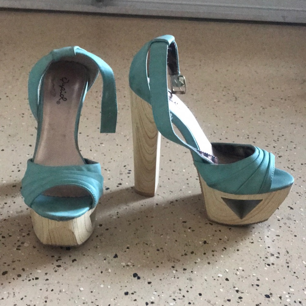 Light blue and wood platform heels. By qupid